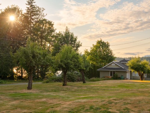 9010 Lord Rd, Port Alberni, BC 