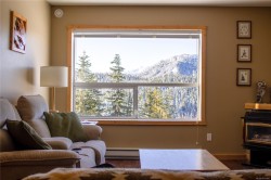 106-1105 Henry Rd  Courtenay, BC V9J 1L0