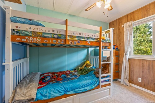 4738 Oakridge Dr, Courtenay, BC 