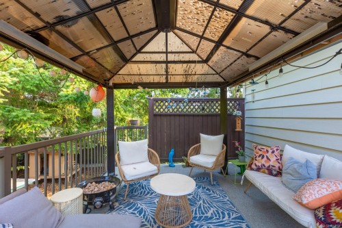 4738 Oakridge Dr, Courtenay, BC 