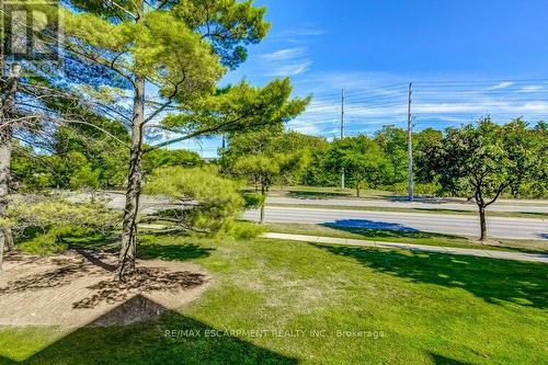107 - 2020 Cleaver Avenue, Burlington, ON - Outdoor With View