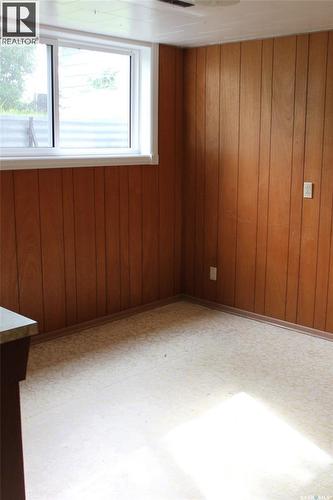 310 1St Avenue W, Canora, SK - Indoor