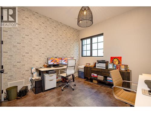 4324 Russo Street, Kelowna, BC - Indoor Photo Showing Office