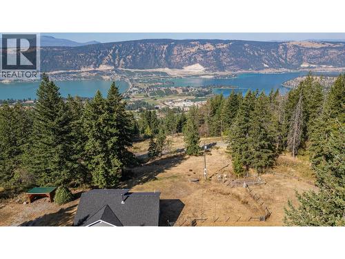 6011 Oyama Lake Road, Lake Country, BC 