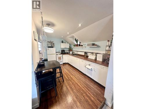 623 7Th Avenue, Keremeos, BC 