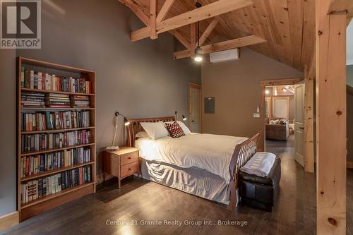 2029 Little Hawk Lake Road, Algonquin Highlands (Stanhope), ON 