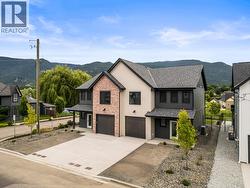 2345 Patterson Avenue Unit# 102  Armstrong, BC V0E 1B1