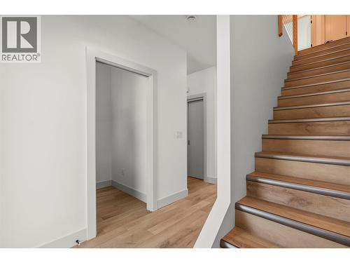 2345 Patterson Avenue Unit# 102, Armstrong, BC - Indoor Photo Showing Other Room