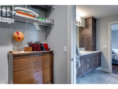 1257 And 1259 Rio Drive, Kelowna, BC - Indoor