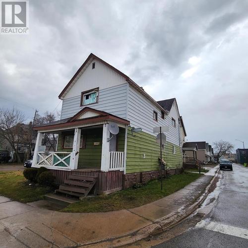 174 Andrew ST  Sault Ste. Marie, ON P6A 1N4