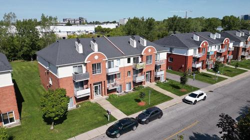 Photo aérienne - 2-625 Rue De Chevillon, Laval (Chomedey), QC - Outdoor With Balcony With Facade