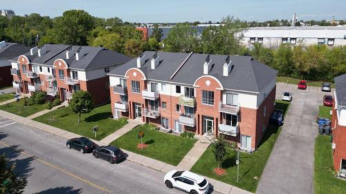 Photo aérienne - 2-625 Rue De Chevillon, Laval (Chomedey), QC - Outdoor With Facade