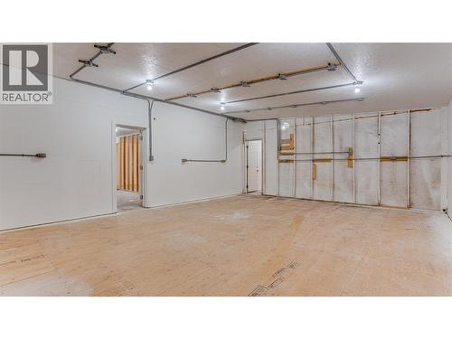 20 Bigg Road, Lumby, BC - Indoor Photo Showing Garage