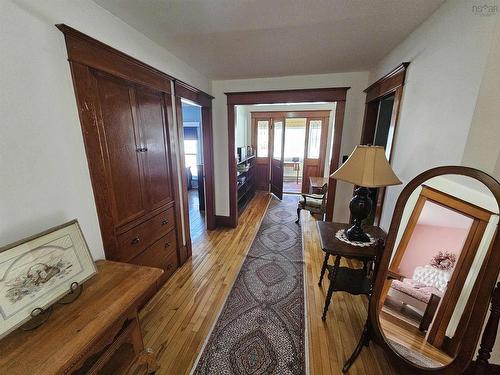 6 Mcgee Street, Springhill, NS 