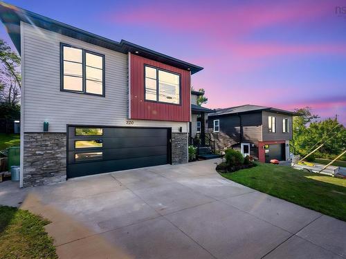 220 Maple Grove Avenue, Timberlea, NS 