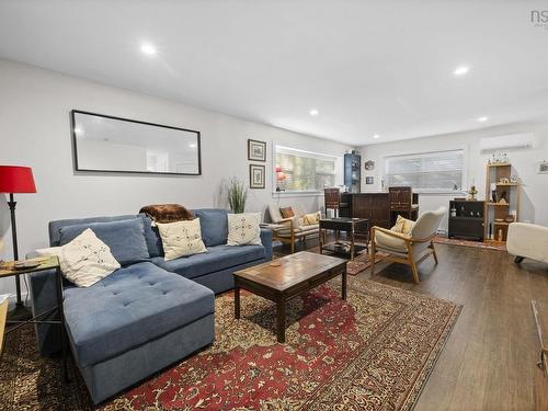 220 Maple Grove Avenue, Timberlea, NS 