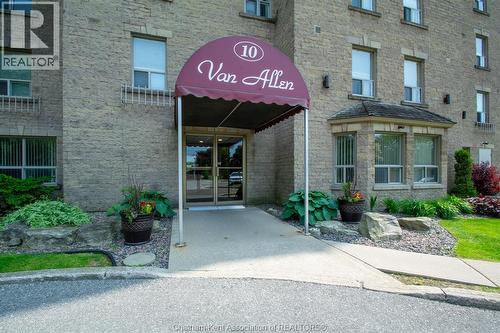10 Van Allen AVENUE Unit# 804  Chatham, ON N7L 5K1