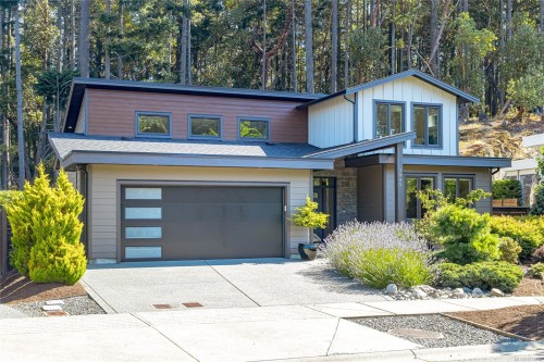 3845 Glen Oaks Dr, Nanaimo, BC 