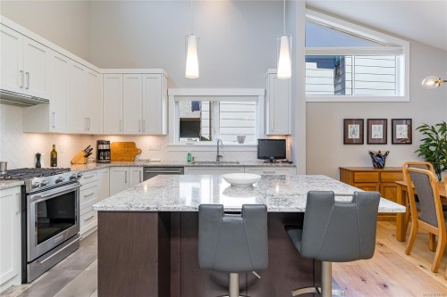 3845 Glen Oaks Dr, Nanaimo, BC 