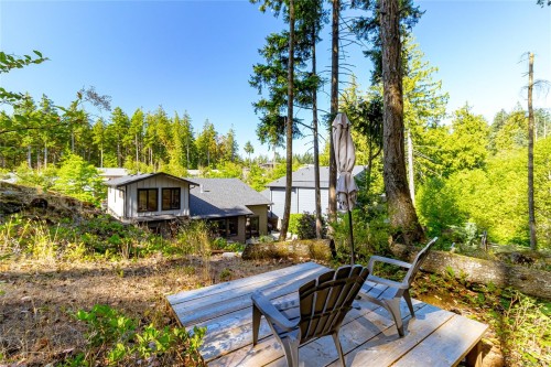 3845 Glen Oaks Dr, Nanaimo, BC 