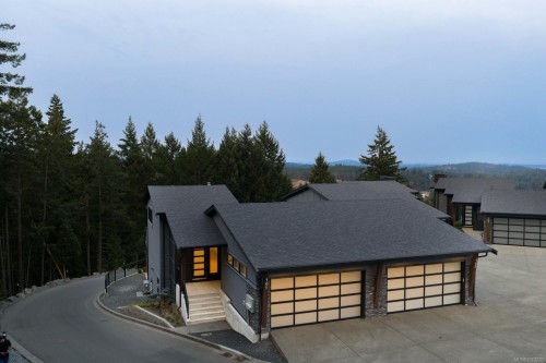 101-2332 Copper Rock Crt, Langford, BC 