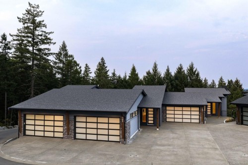 101-2332 Copper Rock Crt, Langford, BC 