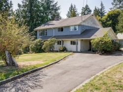 2338 Church Rd  Sooke, BC V9Z 0W2
