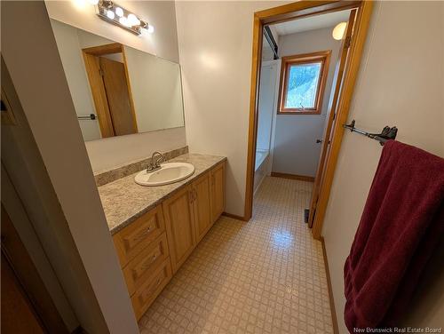 975 Tamarack Dr, Bathurst, NB 