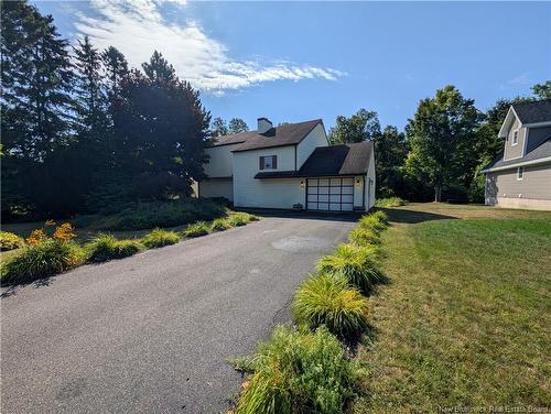 975 Tamarack Dr, Bathurst, NB 