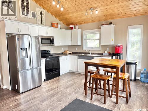 319 Ravine Road, Big Shell, SK - Indoor Photo Showing Kitchen