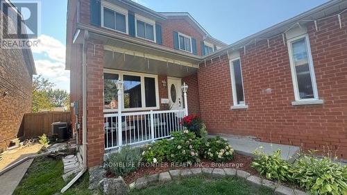 30 GATESGILL STREET  Brampton, ON L6X 3T2