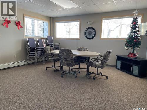 202 395 River Street E, Prince Albert, SK - Indoor Photo Showing Office