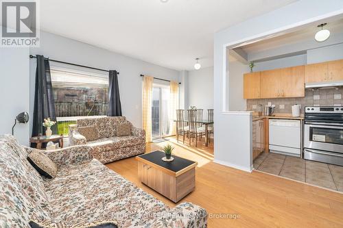 16 Cherryplum Way, Brampton, ON - Indoor