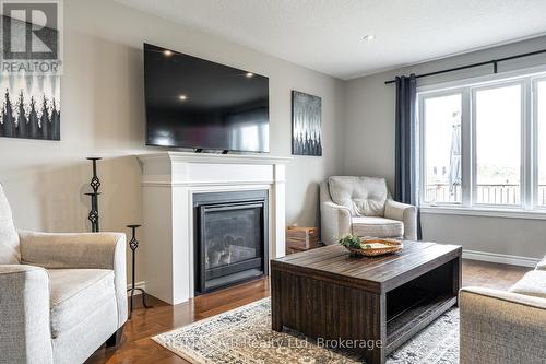 Great Room with Gas FP - 500 Forman Avenue, Stratford, ON - Indoor Photo Showing Living Room With Fireplace
