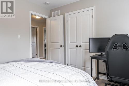 500 Forman Avenue, Stratford, ON - Indoor Photo Showing Bedroom