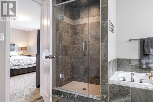 500 Forman Avenue, Stratford, ON - Indoor Photo Showing Bathroom