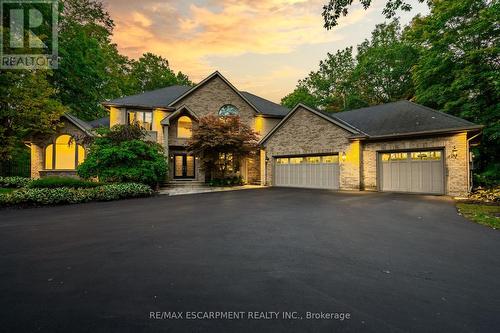 26 Parkshore Place, Hamilton, ON - Outdoor