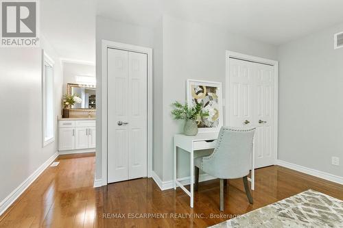 26 Parkshore Place, Hamilton, ON - Indoor