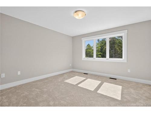 26 Carter St, Dieppe, NB 