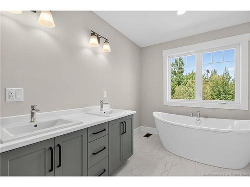 26 Carter St, Dieppe, NB 