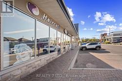 20 - 380 TOWER HILL ROAD  Richmond Hill, ON L4E 0T8