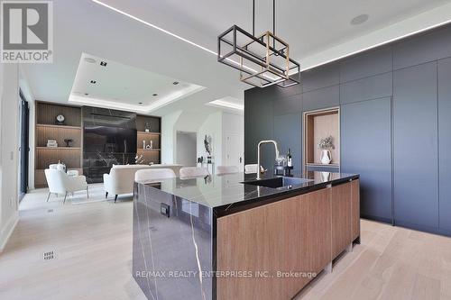 1349 Melton Drive, Mississauga, ON - Indoor