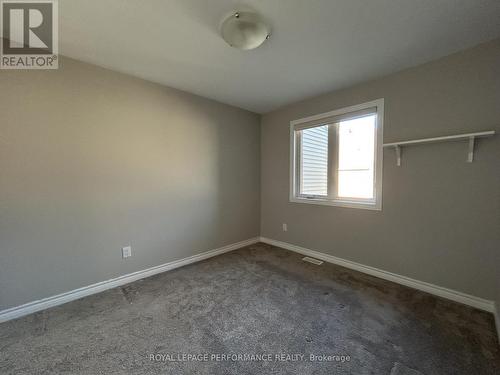 166 Nepeta Crescent, Ottawa, ON - Indoor Photo Showing Other Room