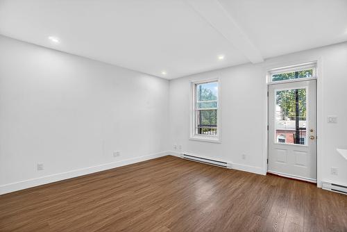 Living room - 1881 Rue Allard, Montréal (Le Sud-Ouest), QC - Indoor Photo Showing Other Room