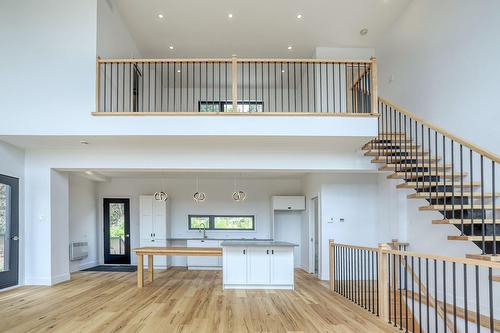 Vue d'ensemble - 255 Ch. Du Mont-Jasper, Saint-Donat, QC - Indoor Photo Showing Other Room