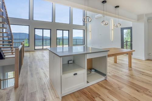 Salle à manger - 255 Ch. Du Mont-Jasper, Saint-Donat, QC - Indoor Photo Showing Other Room