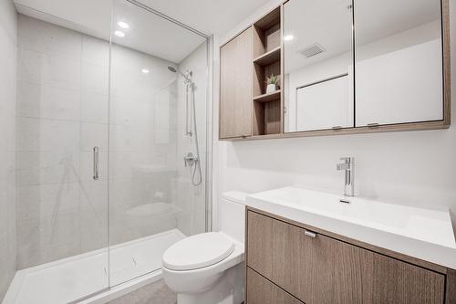 Bathroom - 1316-1 Boul. De Maisonneuve O., Montréal (Ville-Marie), QC - Indoor Photo Showing Bathroom