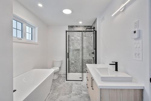 Salle de bains - 15B Ch. Crouch, Val-Des-Monts, QC - Indoor Photo Showing Bathroom
