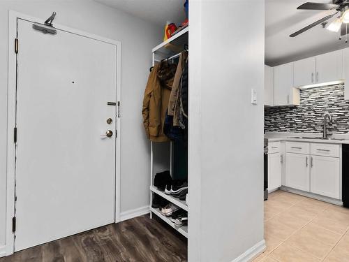 119 75 Collins Grove, Dartmouth, NS 