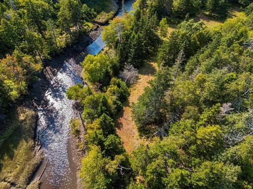 283 Dentremont Rd, Meteghan River, NS 